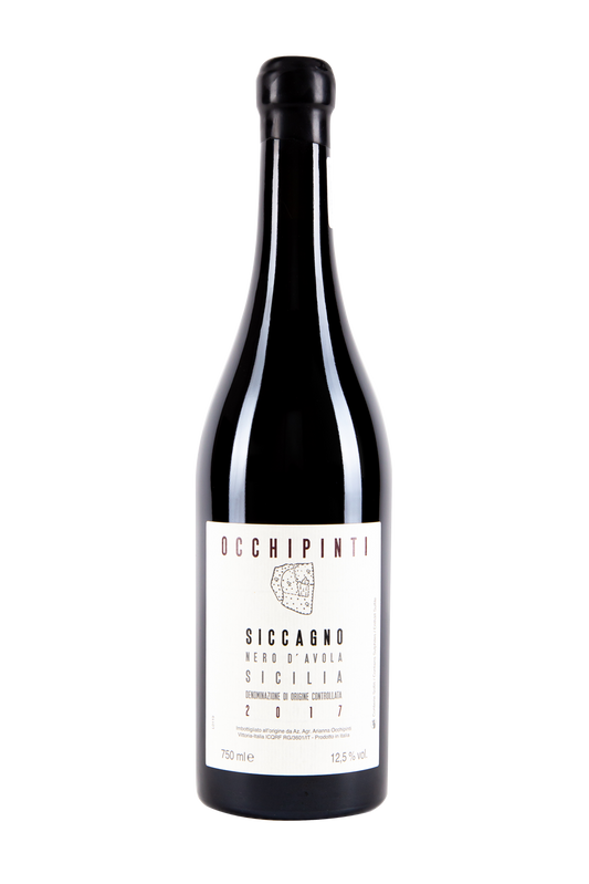 botella de Siccagno de Arianna Occhipinti, botella de vino natural tinto Siccagno de Arianna Occhipinti.