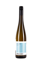 Cargar imagen en el visor de la galería, Sybille Kuntz, Riesling Kabinett 2019, riesling seco, dry riesling, vino almen, german wine, salvaje vinos, vino natural, natural wine, comprar vinos, tienda de vinos en mexico, vinos online, mercado de vinos
